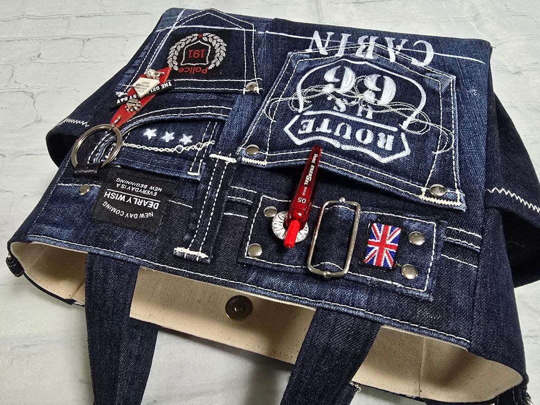 デニムリメイクトートバッグ お洒落カジュアル インディゴブルー 底板付き