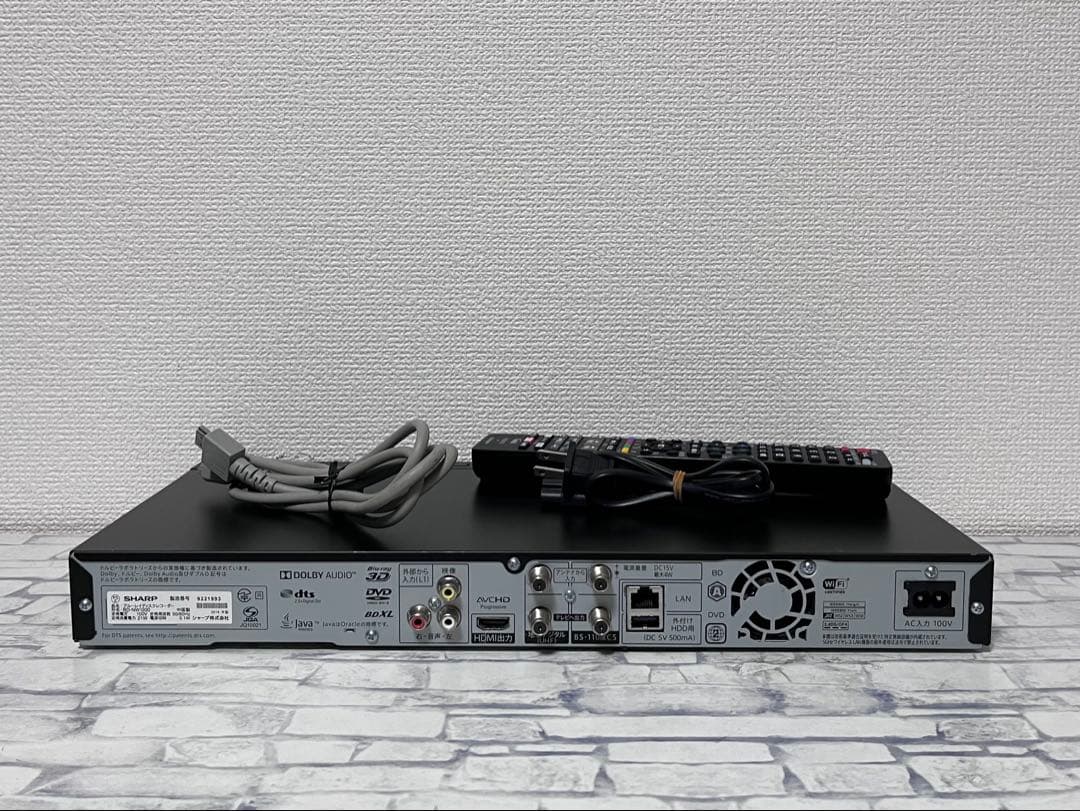 リモコン付　1TB 2番組録画　シャープ　BDレコーダー　BDーNW1200