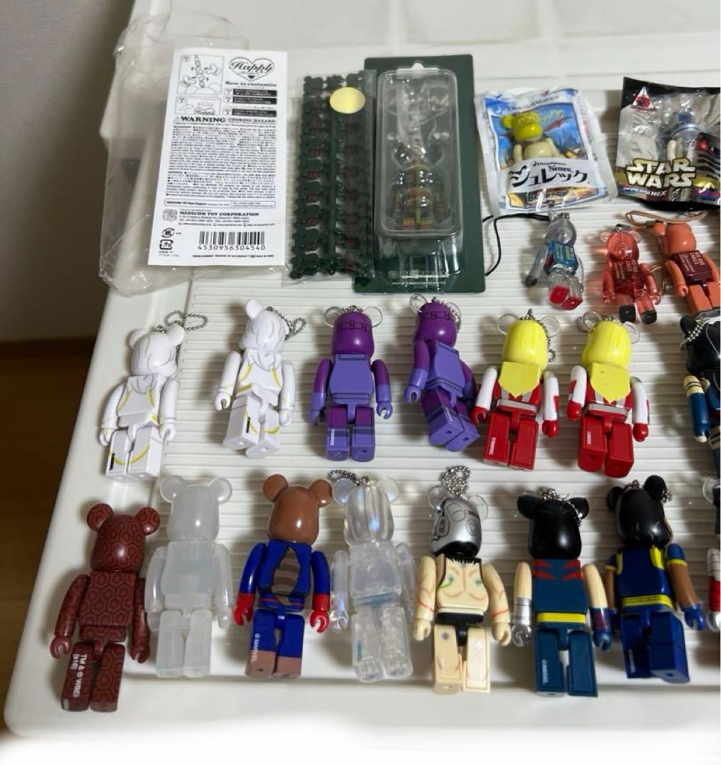 ベアブリックのセット（Happy） MARVEL