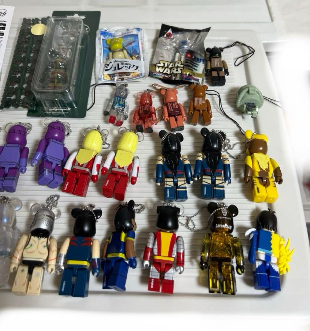 ベアブリックのセット（Happy） MARVEL