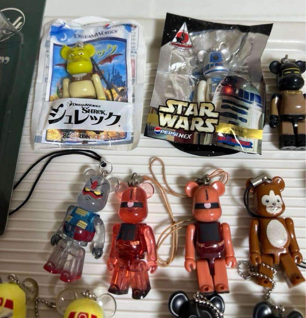 ベアブリックのセット（Happy） MARVEL