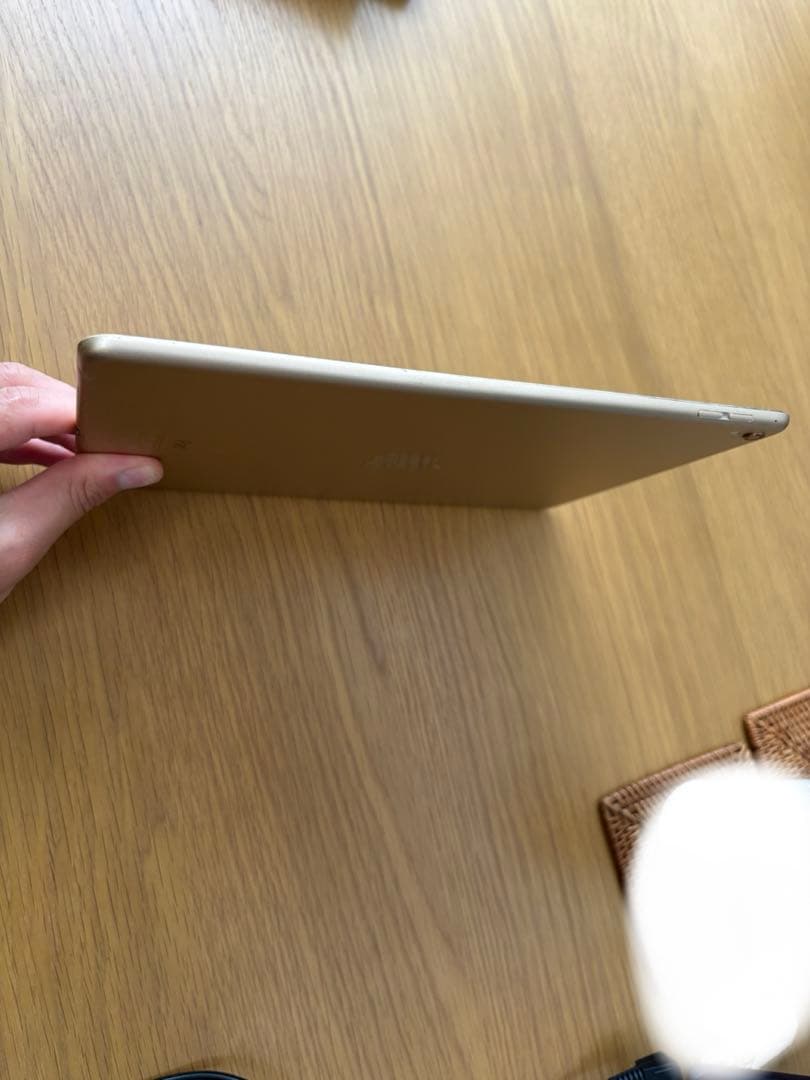 iPadPro 9.7インチゴールド 本体