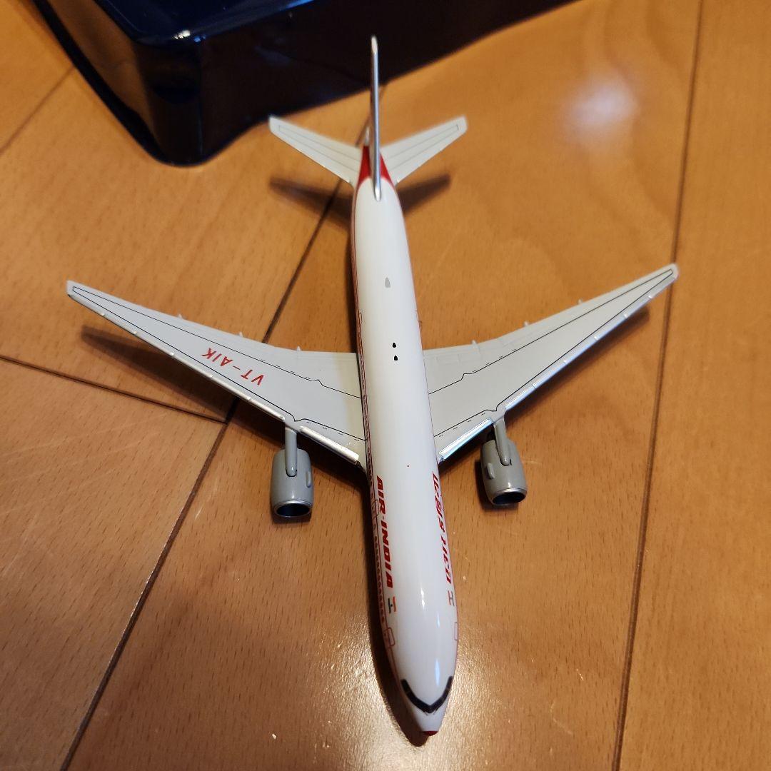航空機・ヘリコプター AIR-INDIA BOEING777-200ER