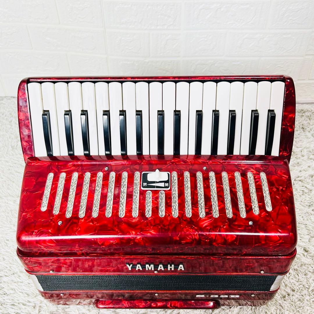 YAMAHA ヤマハ アコーディオン 32鍵盤 S-32B【音出し確認済み】