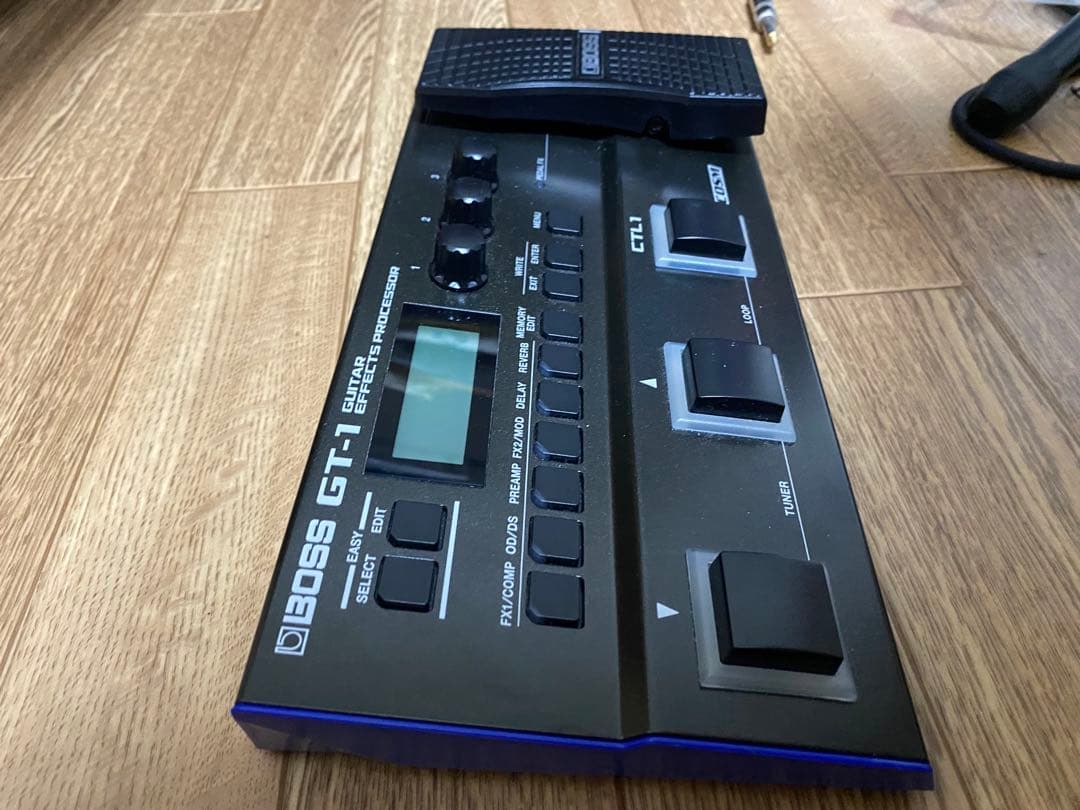 BOSS GT-1 ギター マルチエフェクター 純正アダプター付き