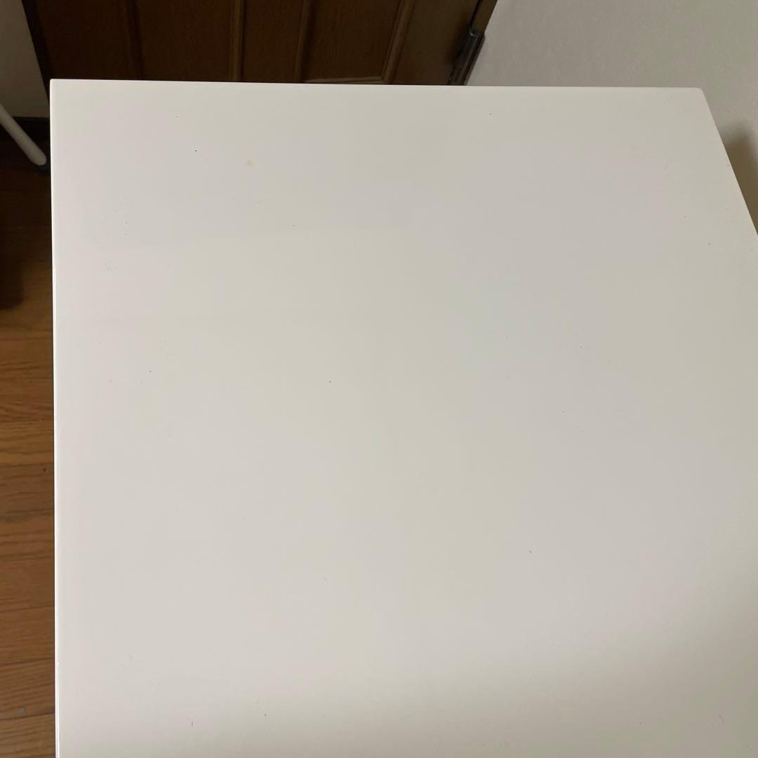 ホワイト引き出し式食器棚