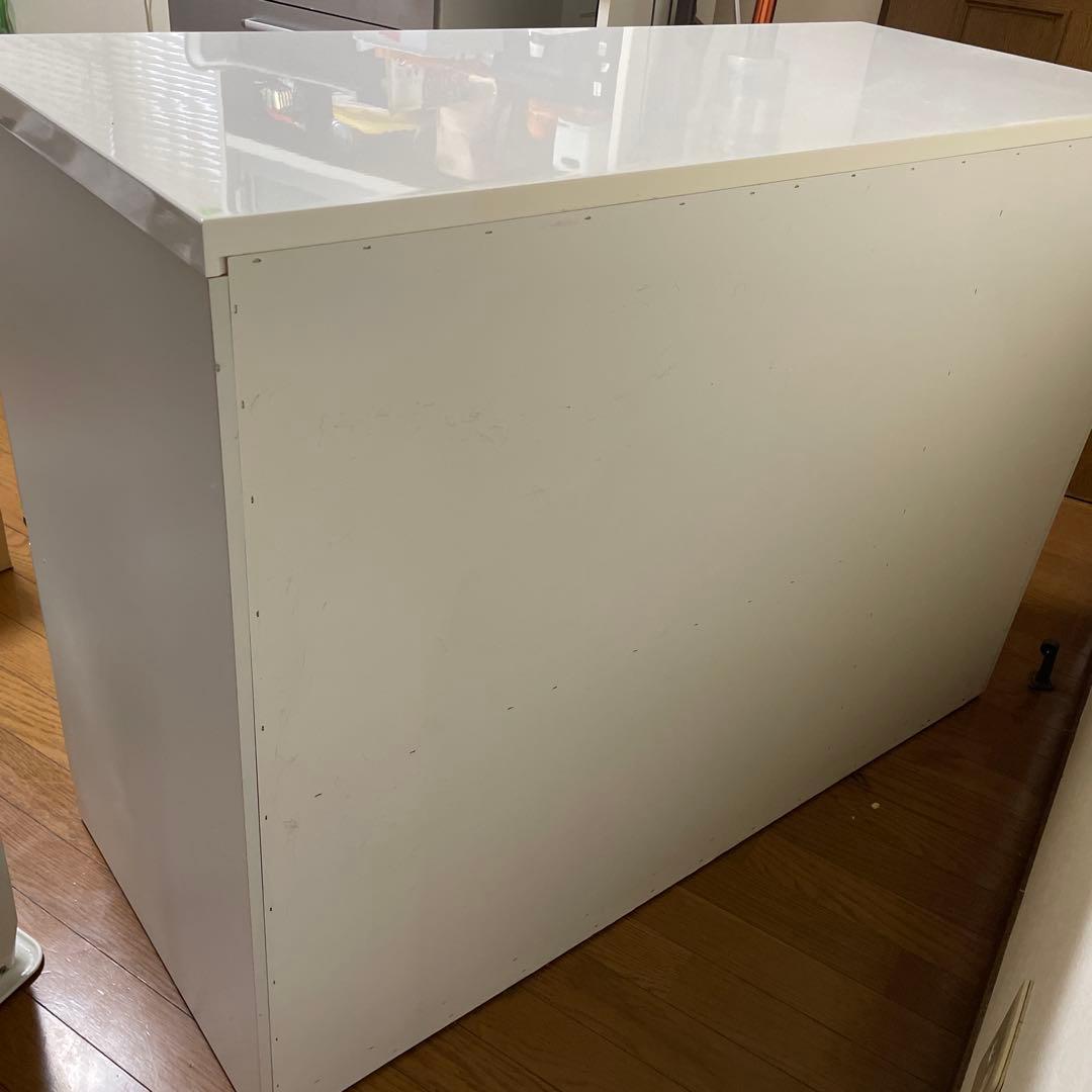 ホワイト引き出し式食器棚