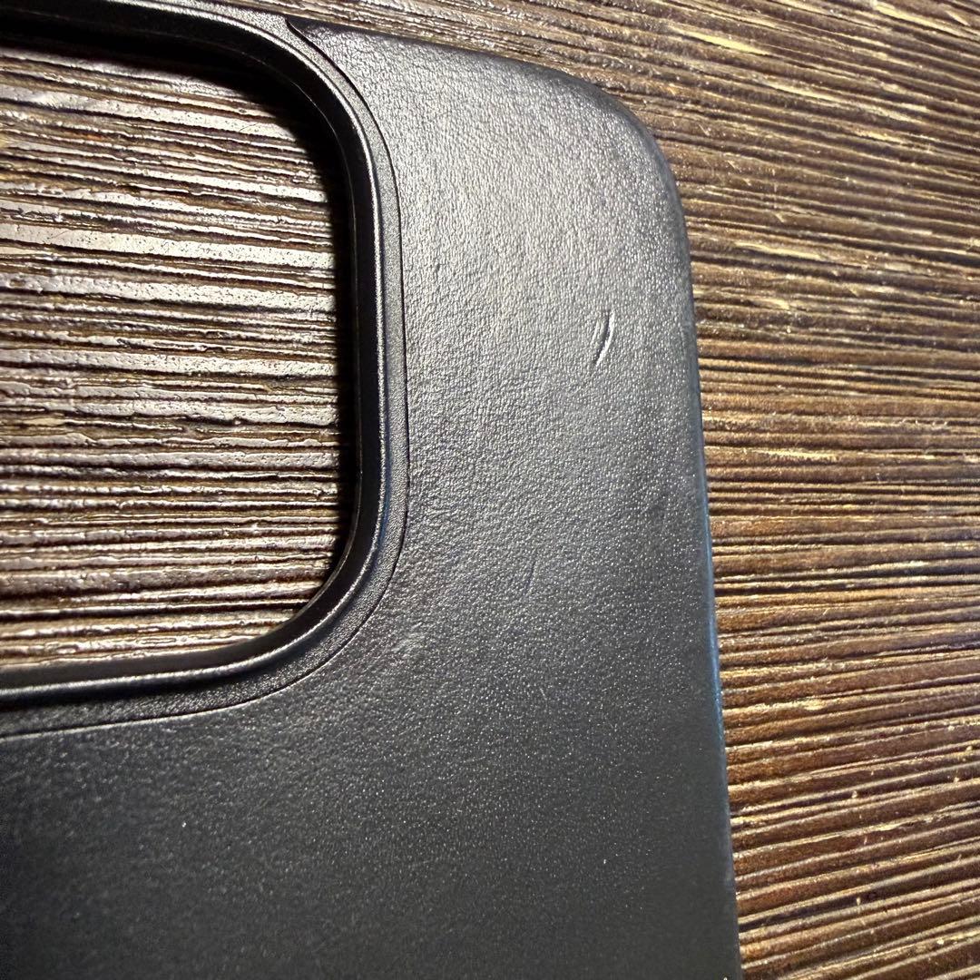 iPhoneアクセサリー NOMAD iPhone 16Pro Magnetic Leather Back