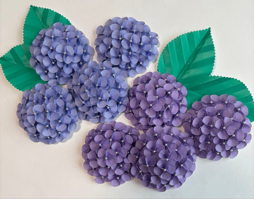 折り紙　紫陽花　壁面飾り