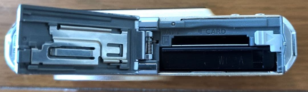 デジカメ カメラ Panasonic LUMIX DMC-FX35 匿名配送！