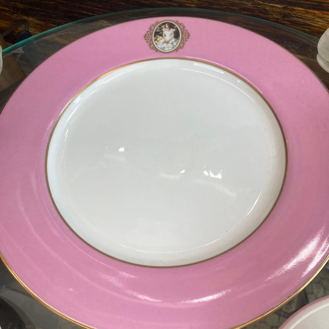 鈴木その子さんSONOKOシリーズ 大皿小皿 カップ&ソーサー フィギュア付き