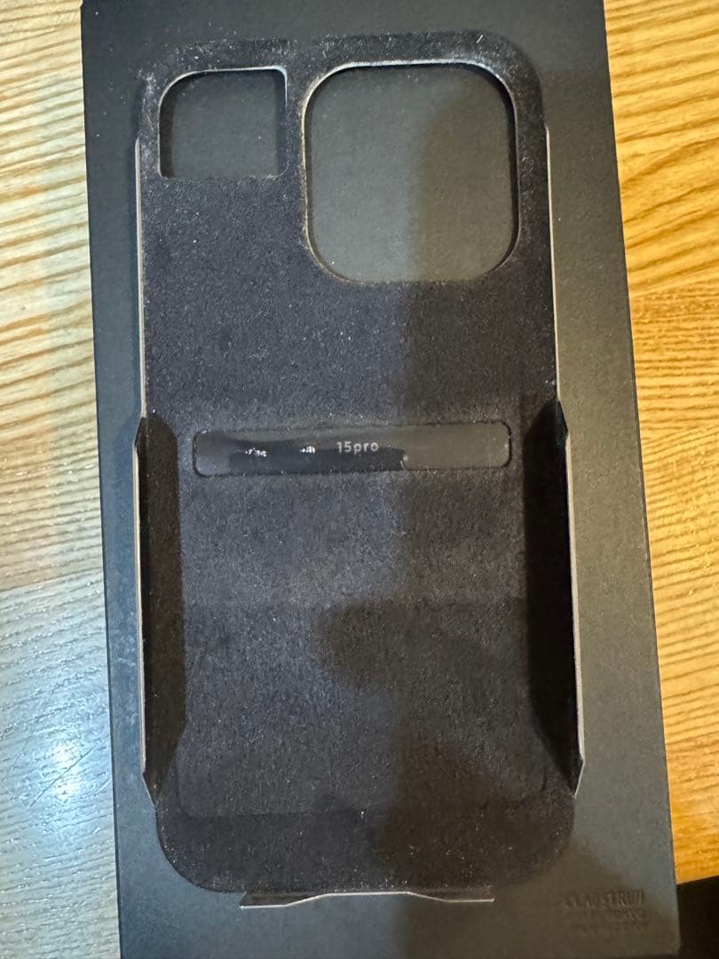 CLAUSTRUM iPhone15pro スマホケース