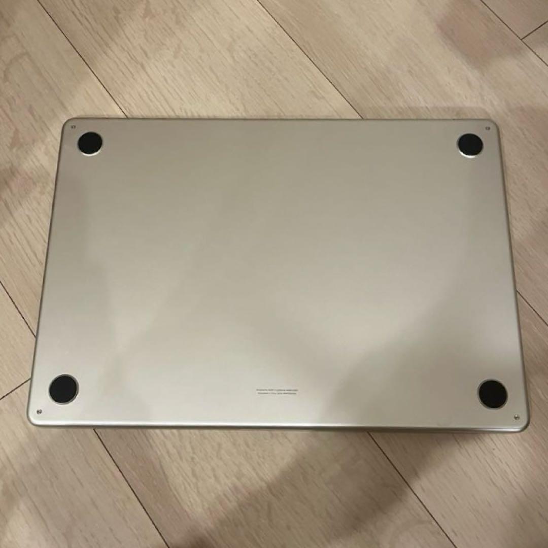 Apple MacBook Air M2 15インチ 8GB 256GB