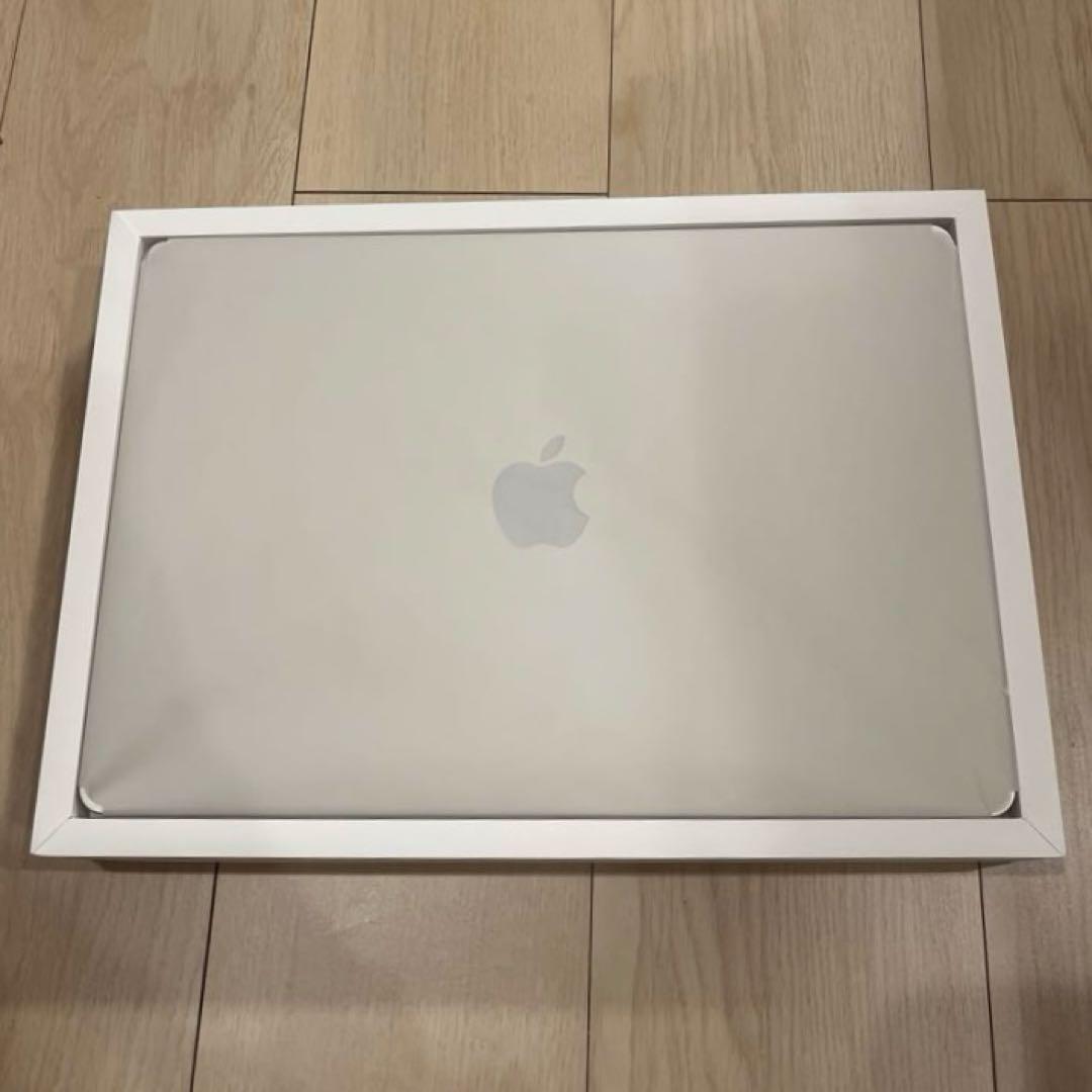 Apple MacBook Air M2 15インチ 8GB 256GB