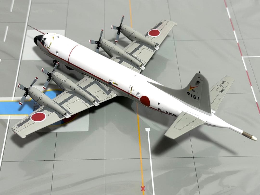 全日空商事 1/200 UP-3C 海上自衛隊第51航空隊