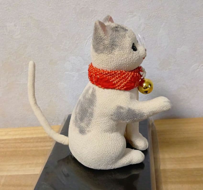 招き子猫　古布縮緬　ハンドメイド　手作り