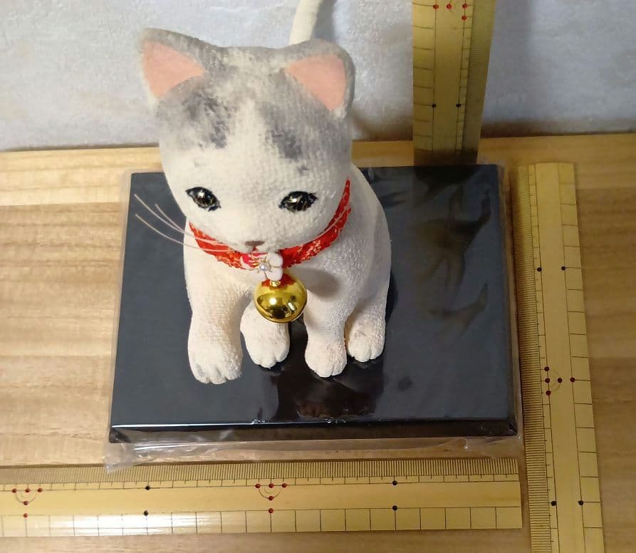 招き子猫　古布縮緬　ハンドメイド　手作り