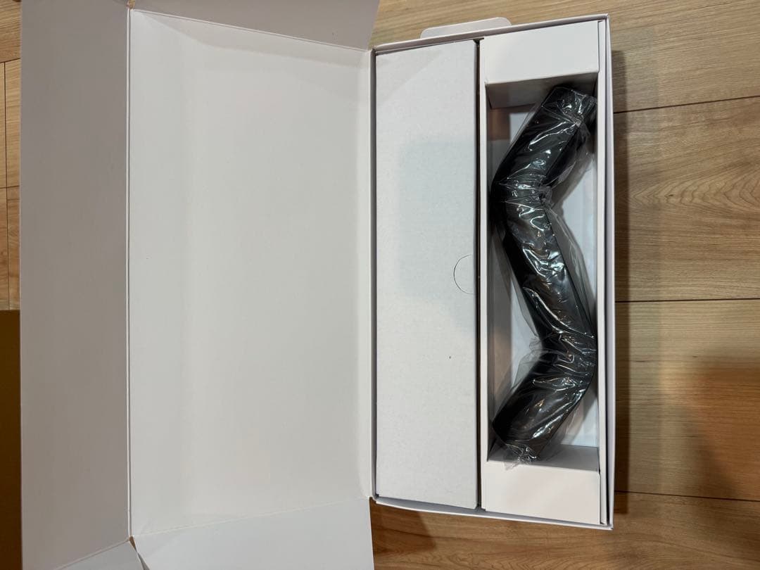 【新品未使用】Dyson ペンシルバック用バッテリー