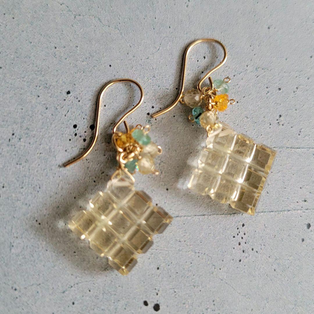 のんたん様 シトリン カービング ピアス