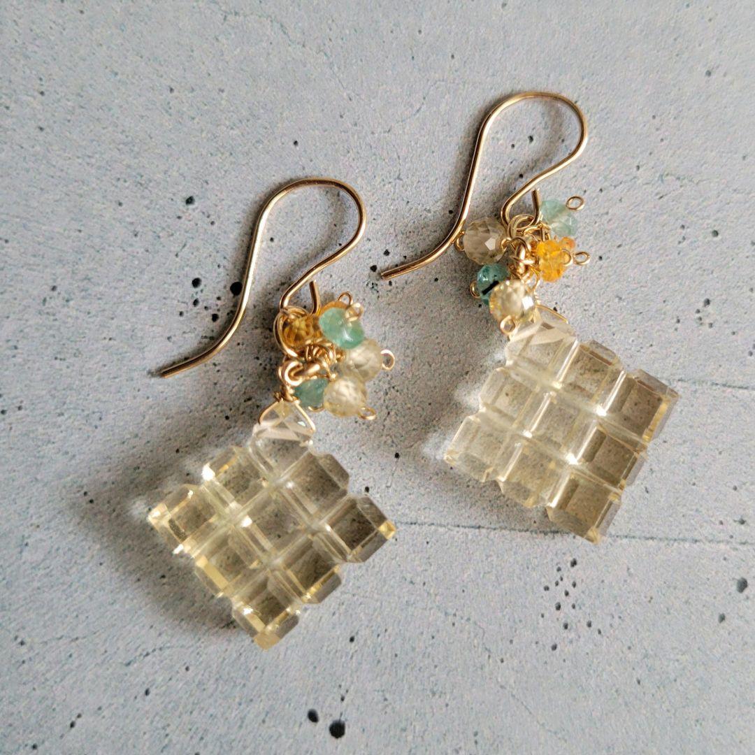 のんたん様 シトリン カービング ピアス