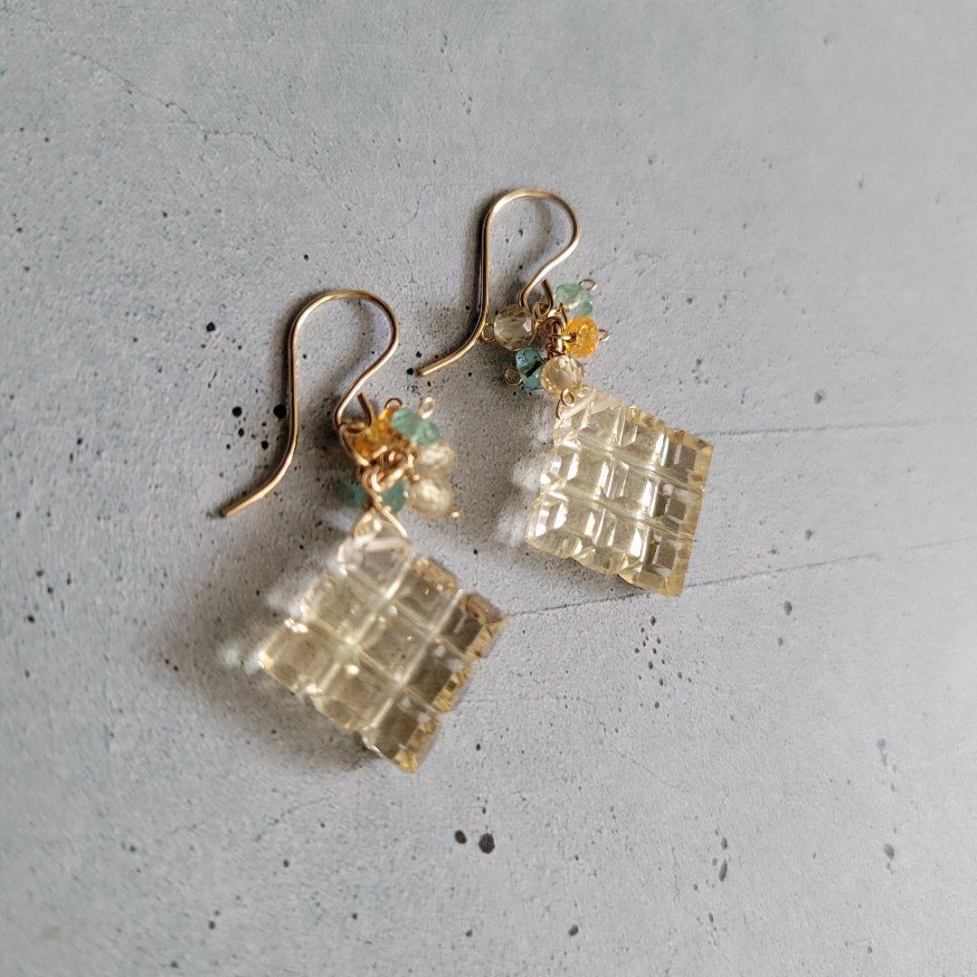 のんたん様 シトリン カービング ピアス