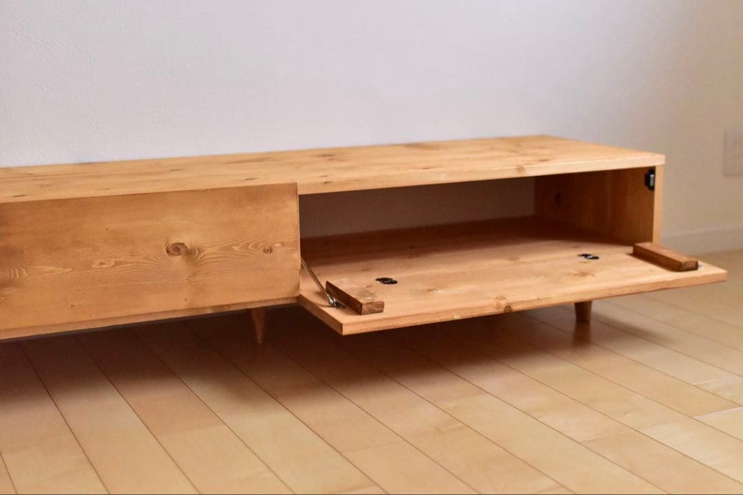 無垢材】テレビボード150 オーク色　木脚　北欧風　無垢材
