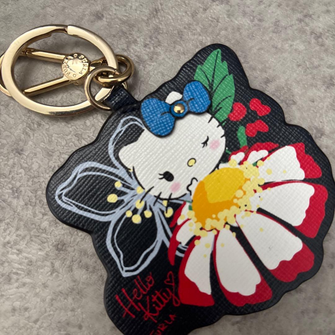 フルラ x ハローキティ 限定コラボキーリング　ネイビー　FURLA