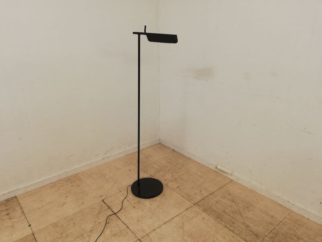 モデルルーム展示品 FLOS TAB black 2024年製