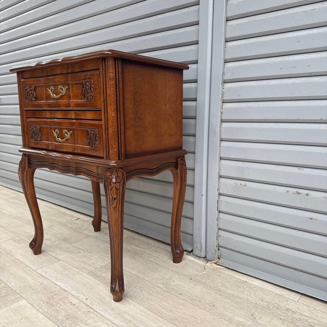 展示品　イタリア　クラウディオサオンチェッラ　コンソール　チェスト猫脚　彫刻