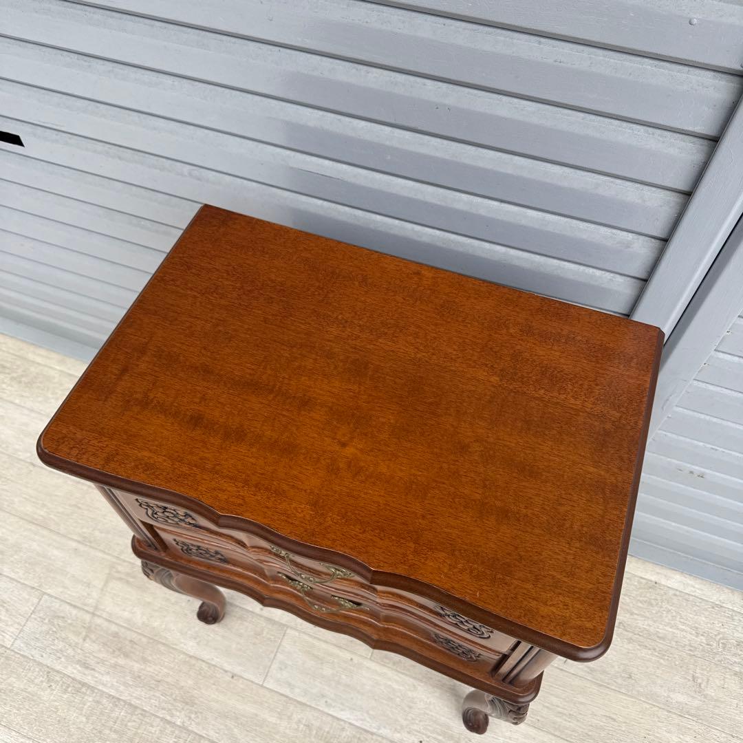 展示品　イタリア　クラウディオサオンチェッラ　コンソール　チェスト猫脚　彫刻