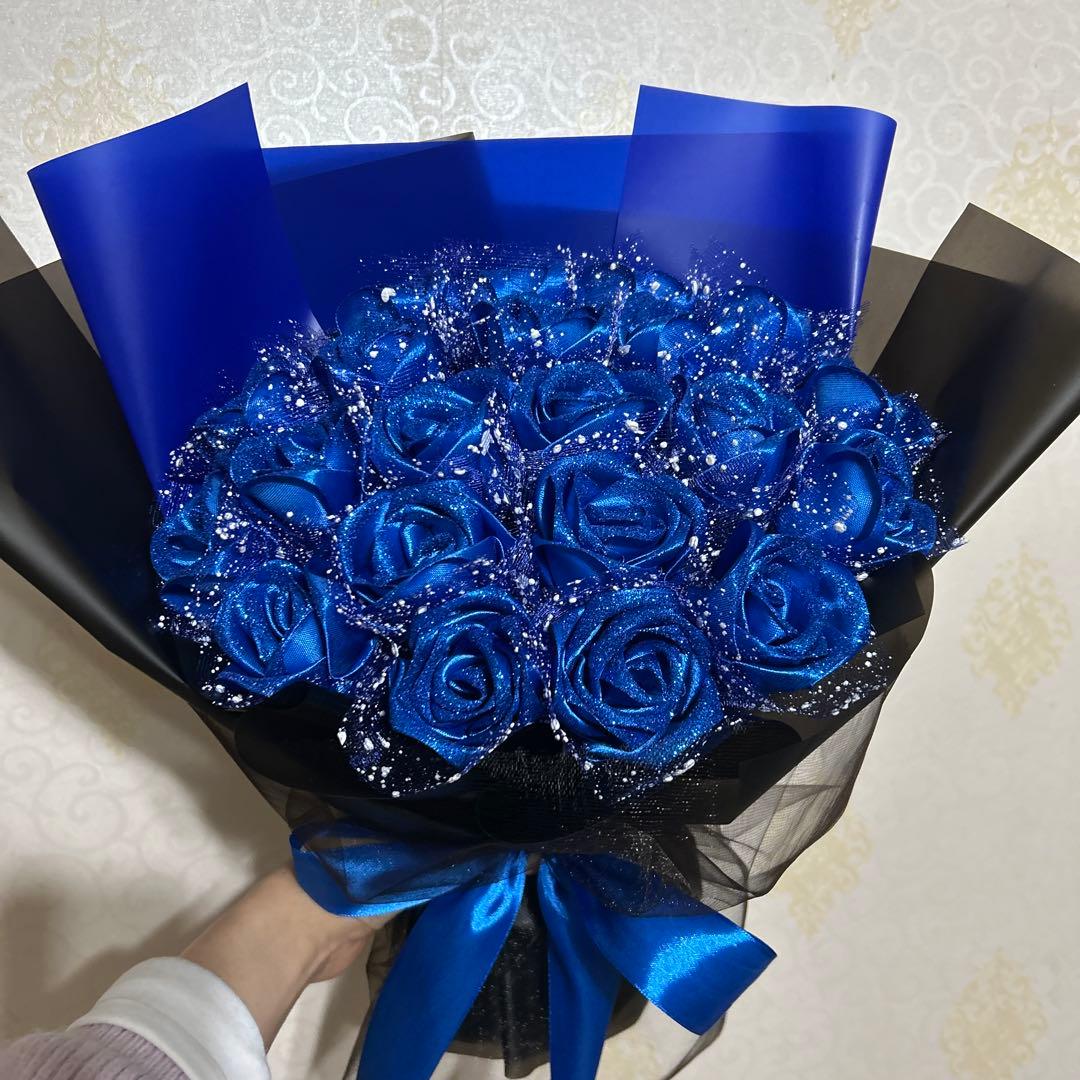 21本青バラブーケ青ラメ付き❣️プレゼント お祝い 枯れない花 永生薔薇特別な人へ