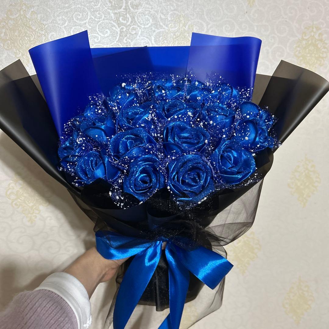 21本青バラブーケ青ラメ付き❣️プレゼント お祝い 枯れない花 永生薔薇特別な人へ