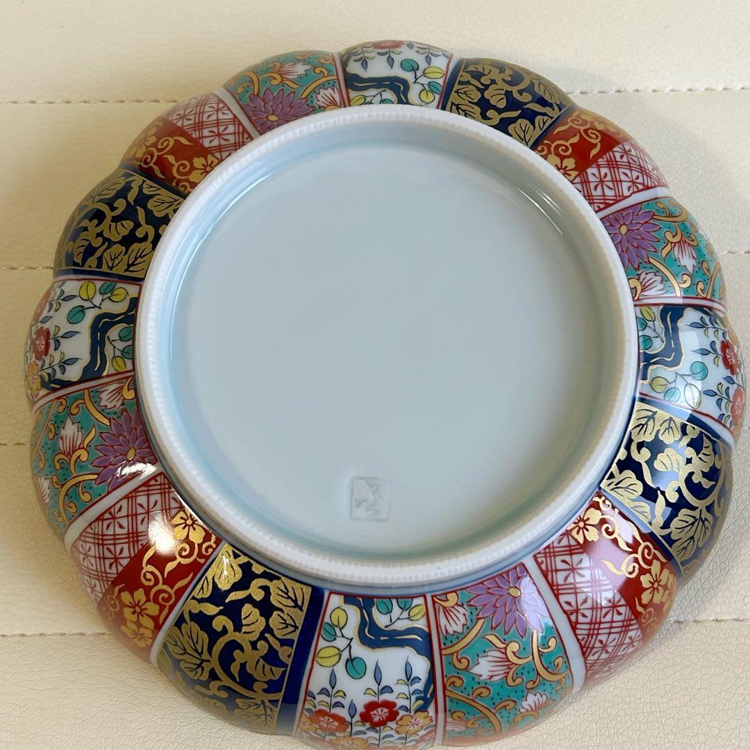 有田焼　清秀　元禄古伊万里　菊割鉢　大鉢　輪花盛鉢　金彩色絵染錦　深皿　金襴手