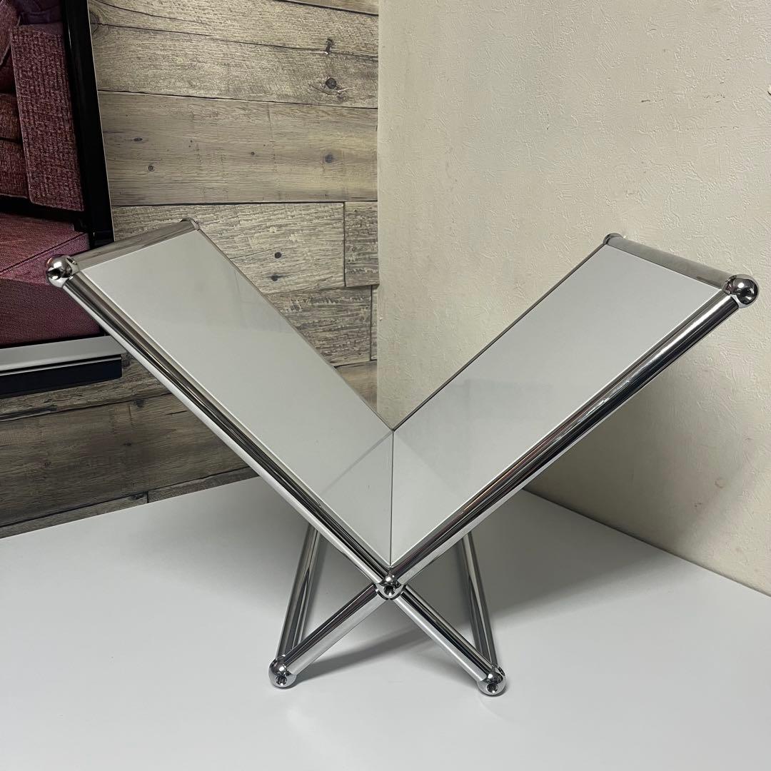 USM Haller ハラーシステム book stand 色：ライトグレー