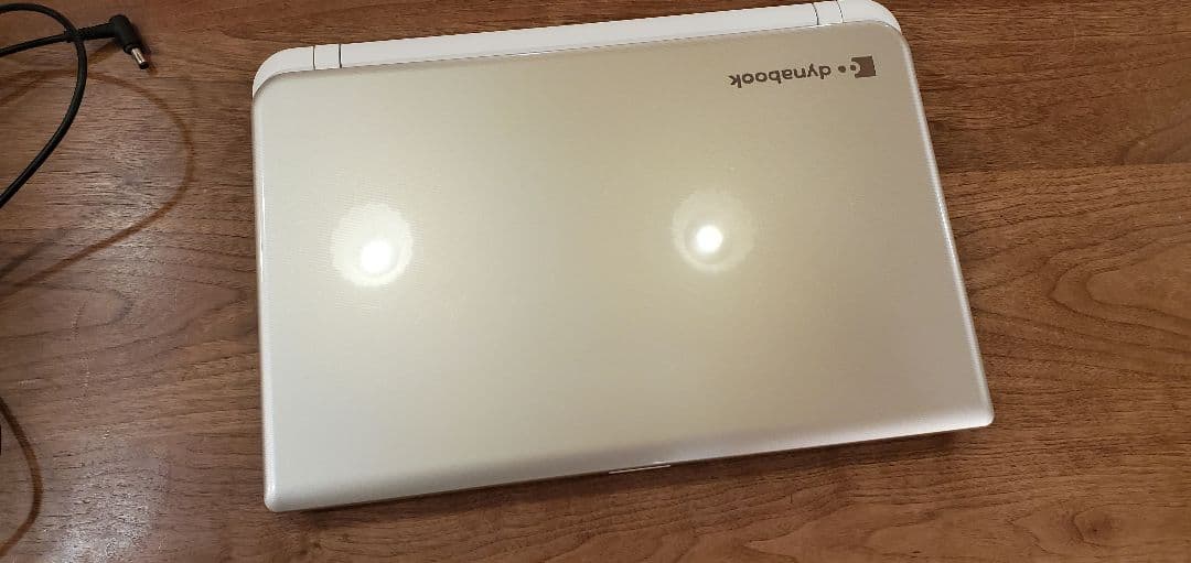 dynabook T55 メモリ16G win10