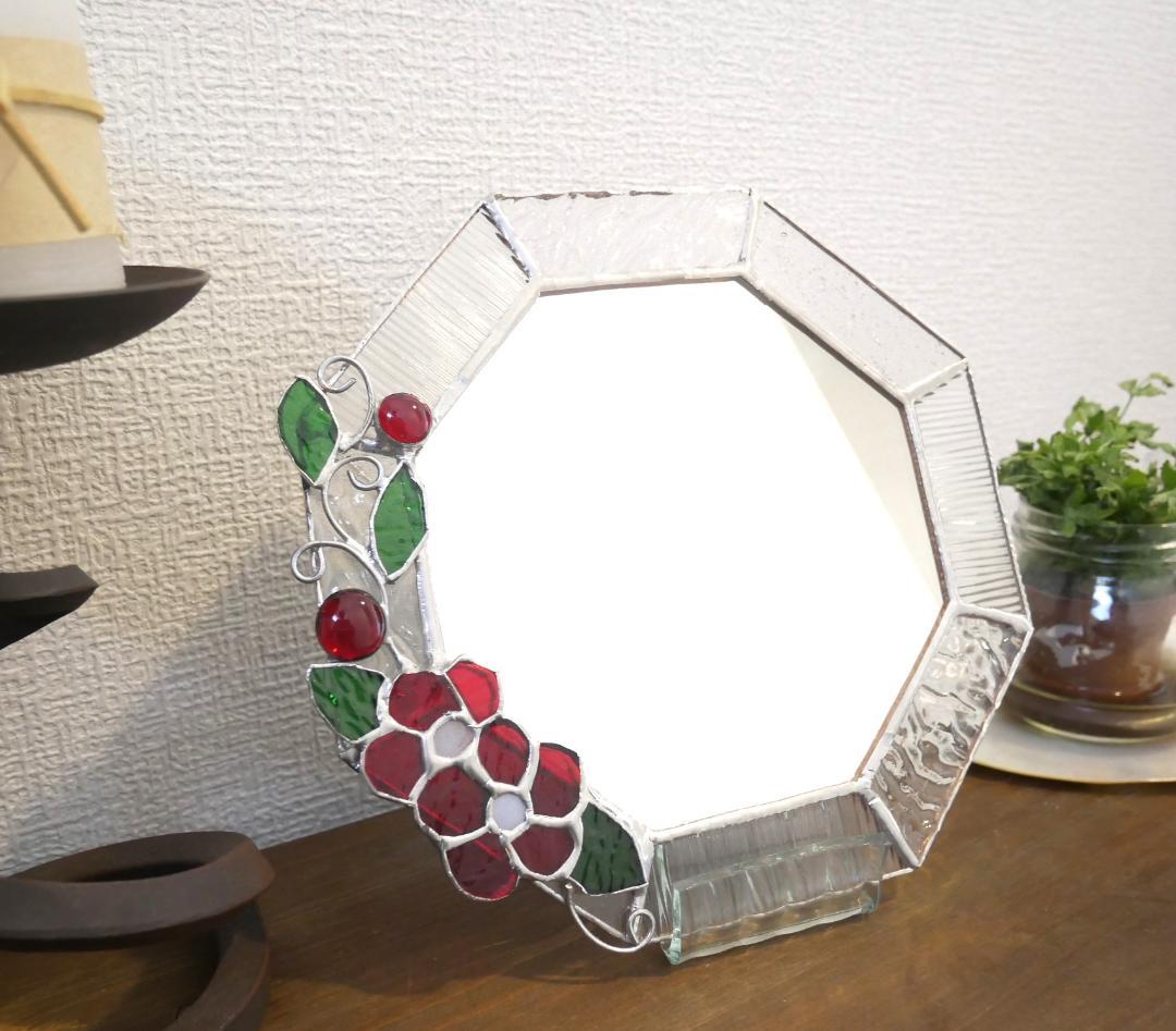 *:.。クリアベースの赤い花の八角形の鏡　(20size）　ステンドグラス