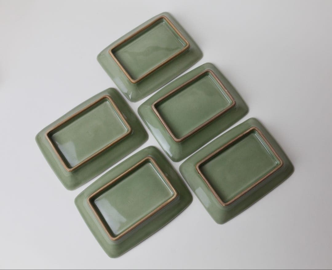 青磁　陽刻唐草　四方皿　菓子器　煎茶器　煎茶道具　白川　三田青磁？懐石料理　5枚