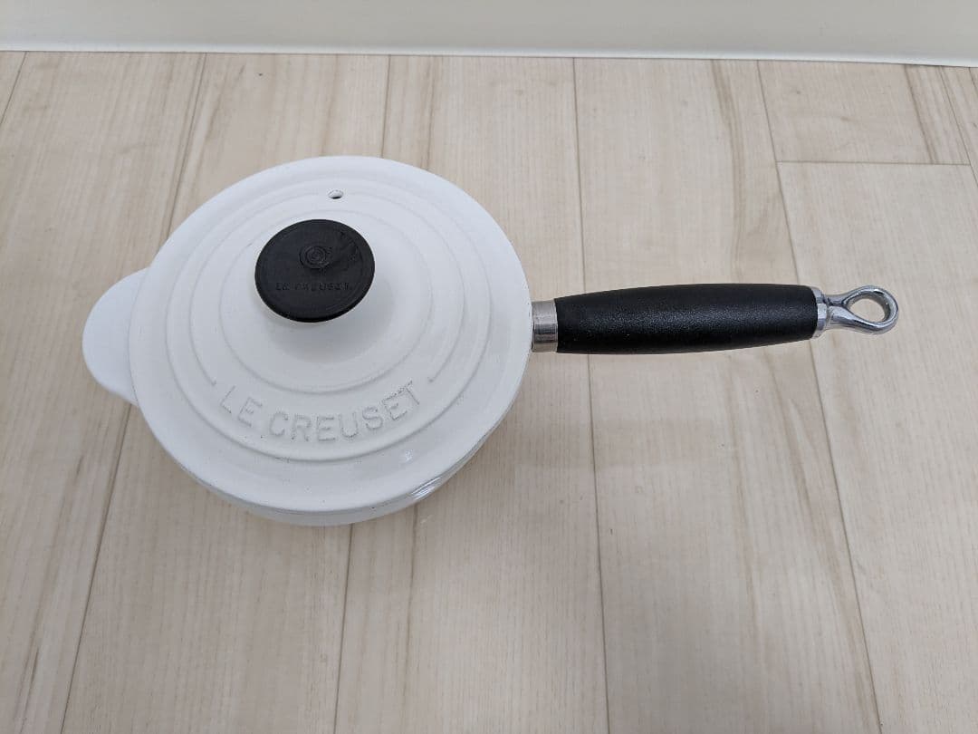 LE CREUSET ホワイト片手鍋　ソースパン　ル・クルーゼ