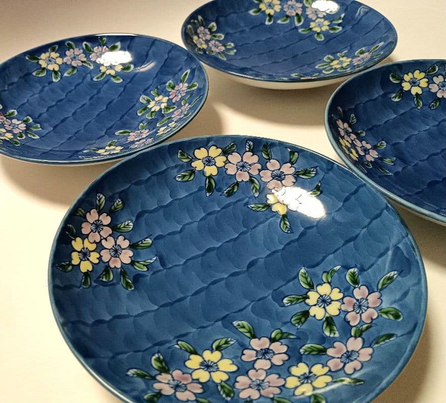 源右衛門窯 染錦桜濃(そめにしきさくらだみ) 銘々皿 4枚組