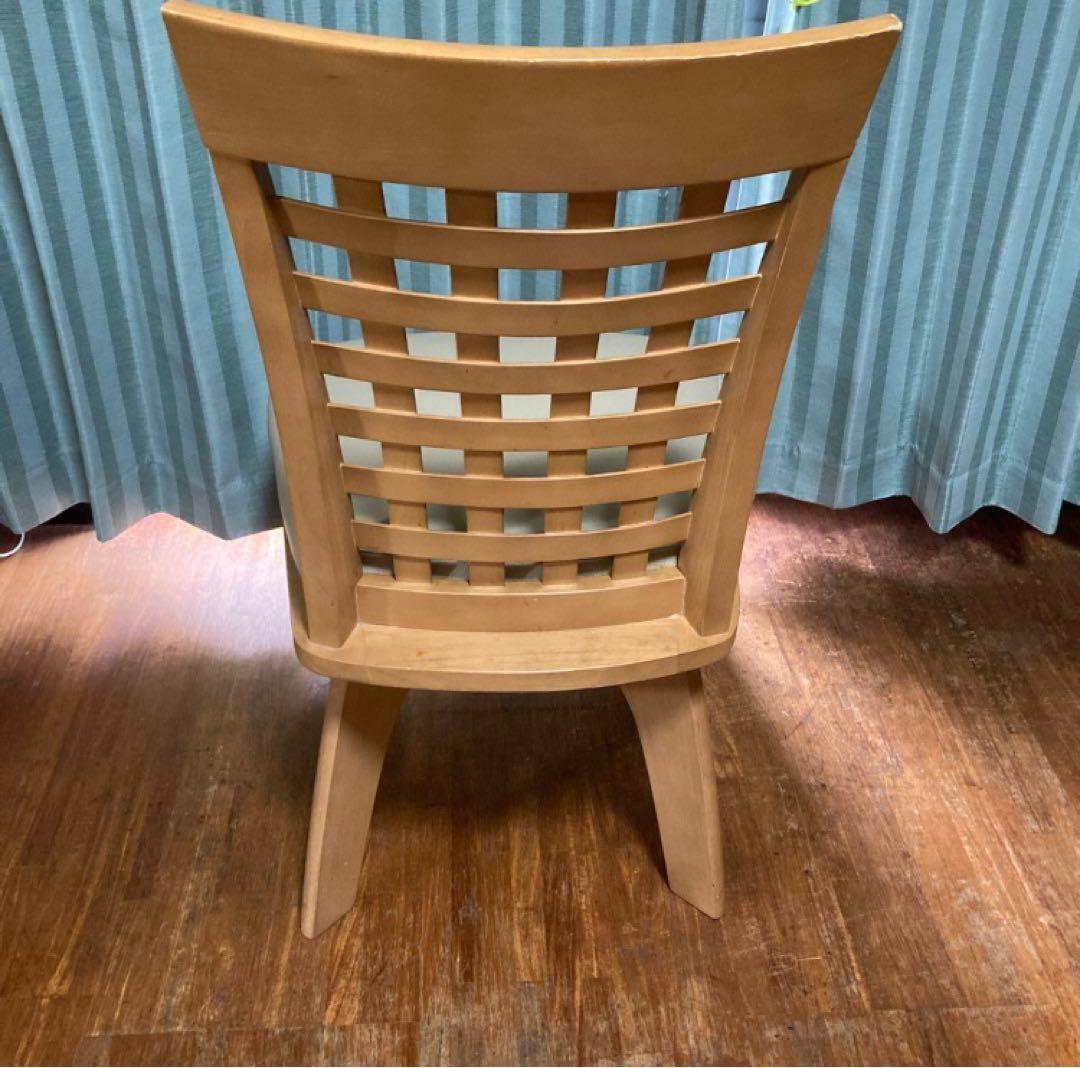 ニトリ木製イス1