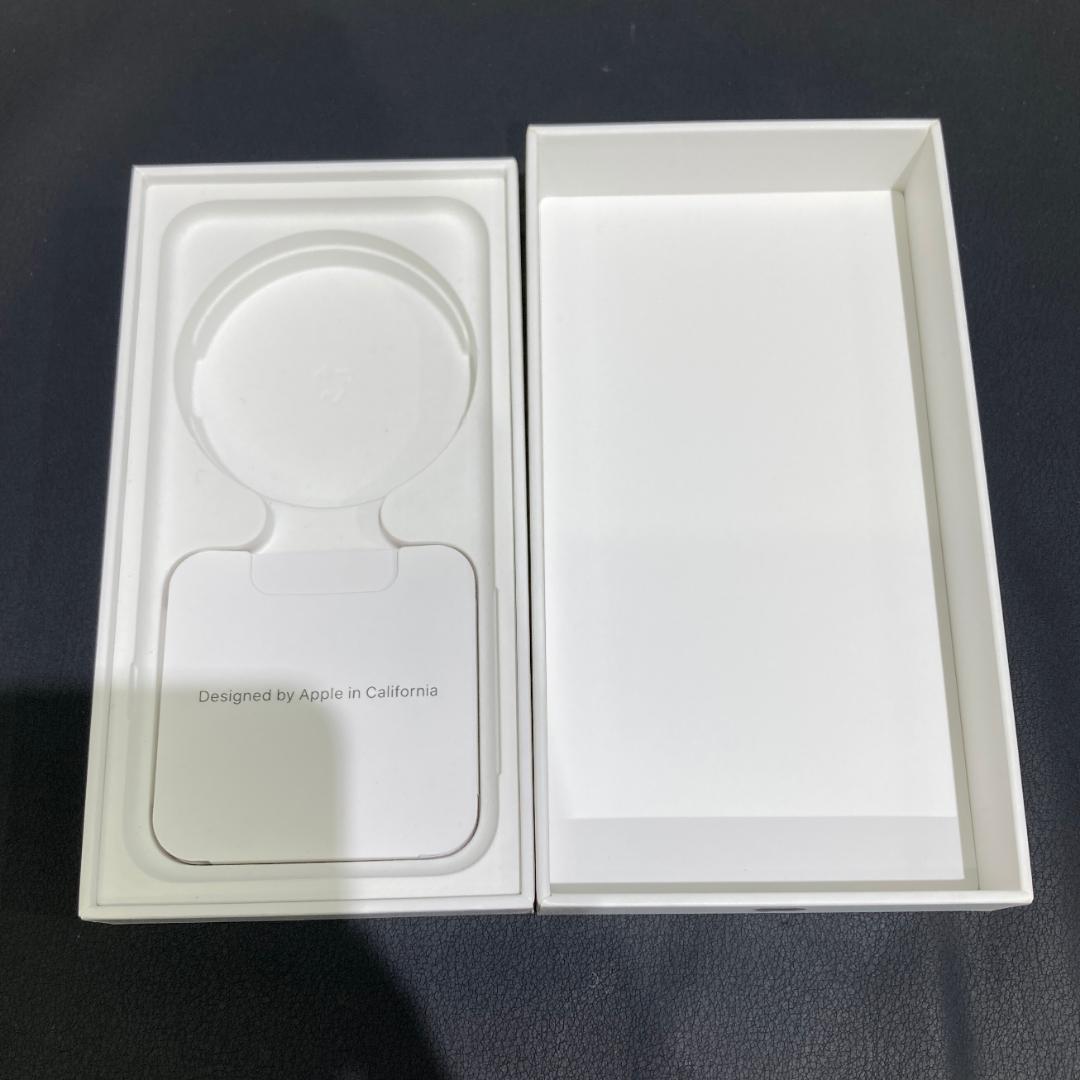 【動作正常】iPhoneSE 第2世代 128GB A2296 箱つき