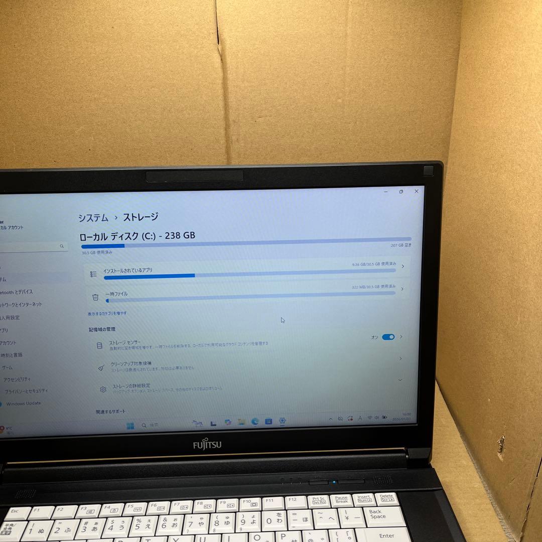 富士通 FMV LIFEBOOK A579/B FMVA64007