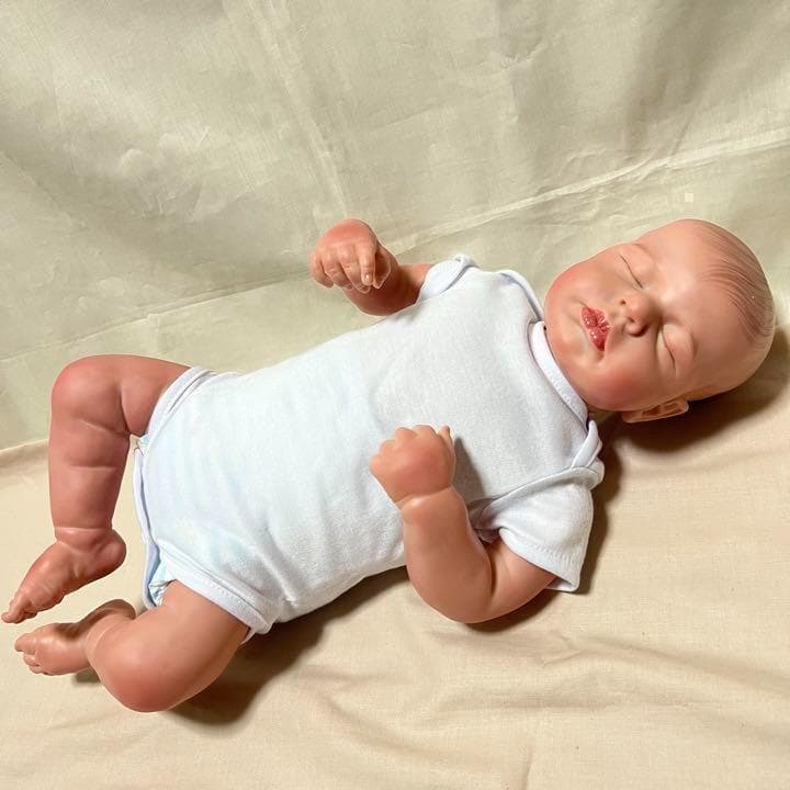 リボーンドール セラピードール　癒し　赤ちゃん 人形 リアル ドール 男の子
