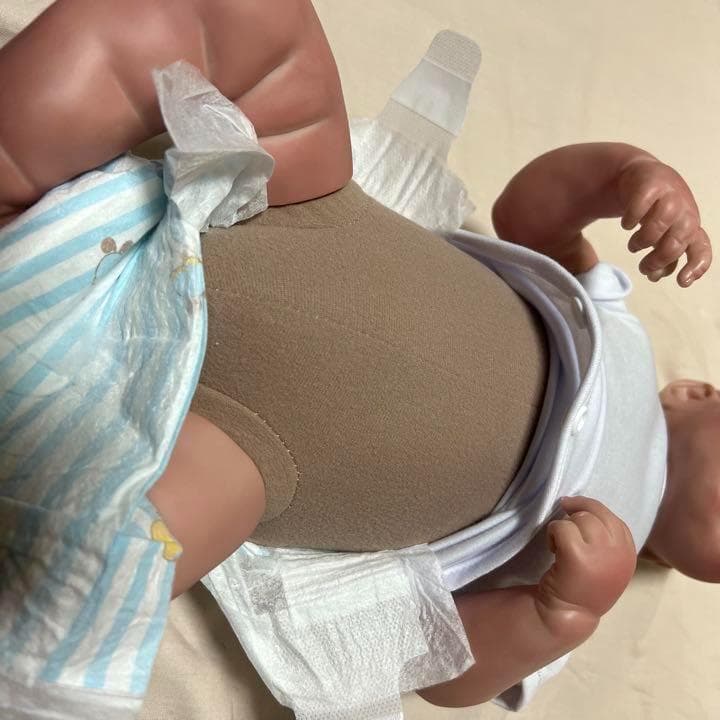 リボーンドール セラピードール　癒し　赤ちゃん 人形 リアル ドール 男の子