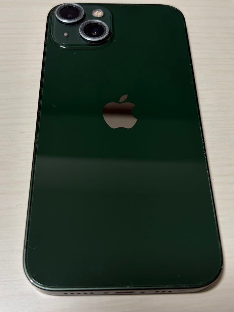 iPhone13ミッドナイトグリーン