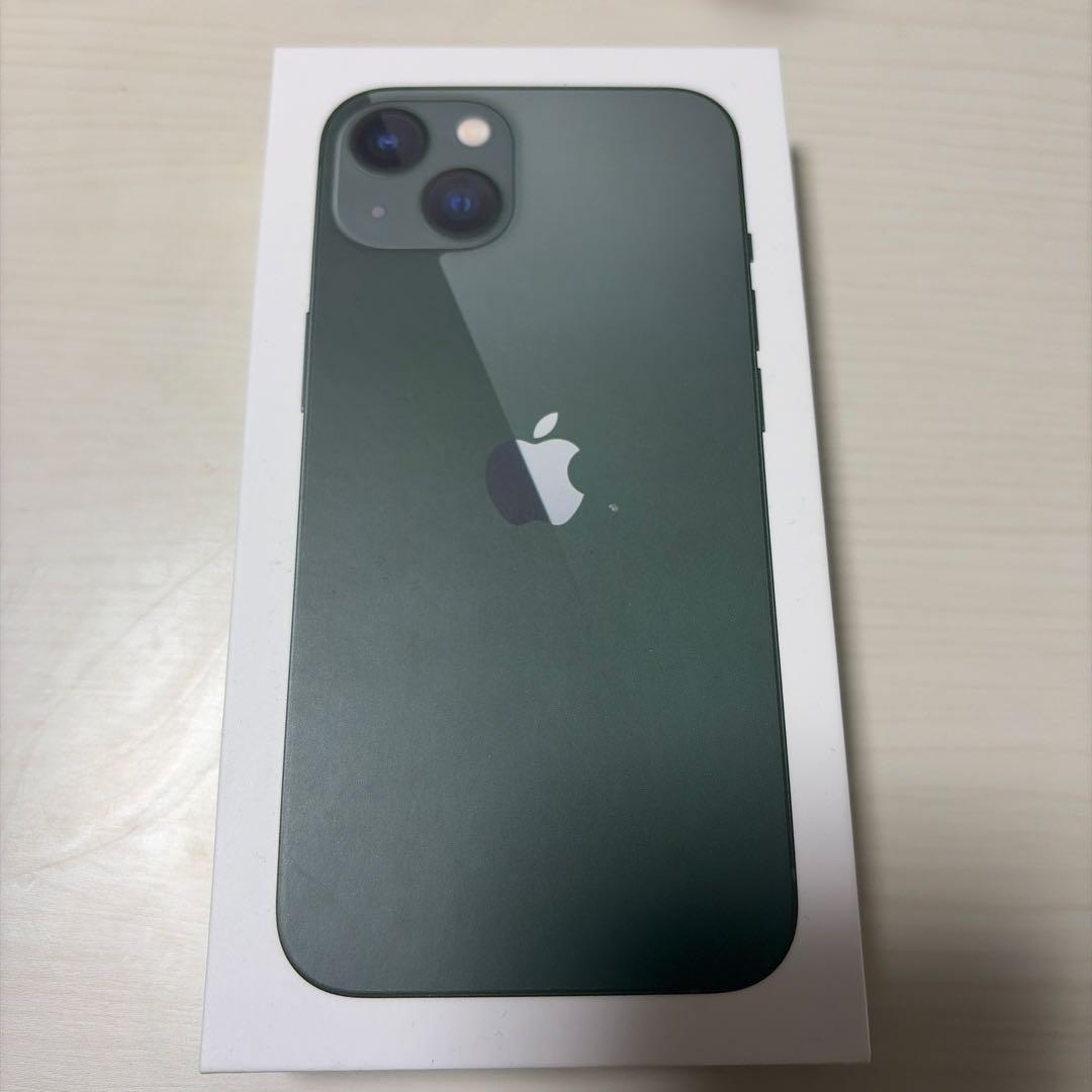 iPhone13ミッドナイトグリーン