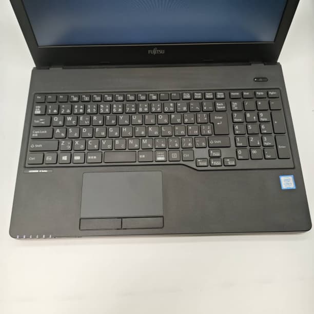 i3-8130U 美品★ 15 富士通 8GB SSD256GB オフィス