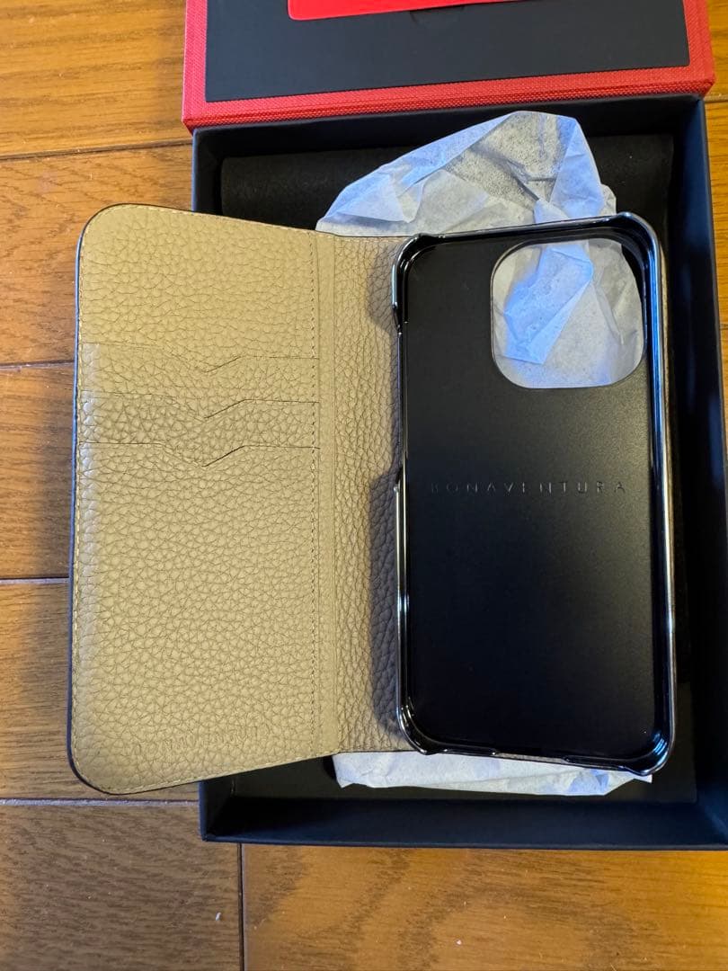 BONAVENTURA 手帳型ケース iPhone15pro グレージュ