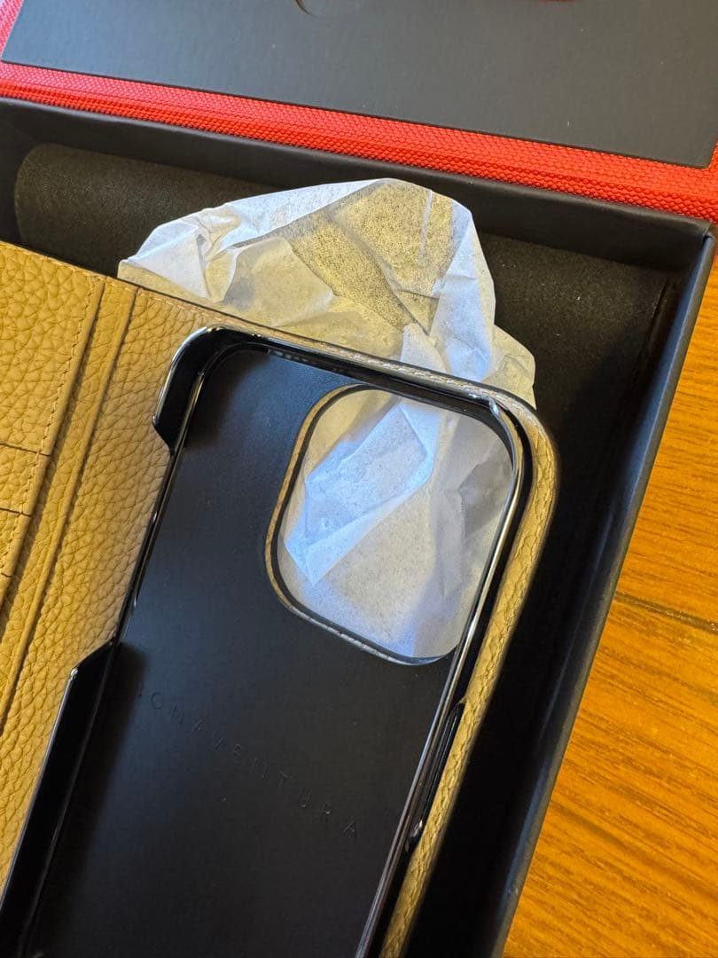 BONAVENTURA 手帳型ケース iPhone15pro グレージュ