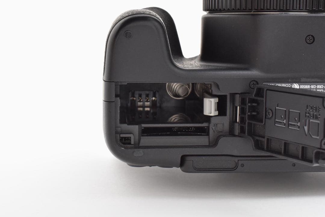 CANON EOS Kiss X9標準レンズセット/EF18-55mm